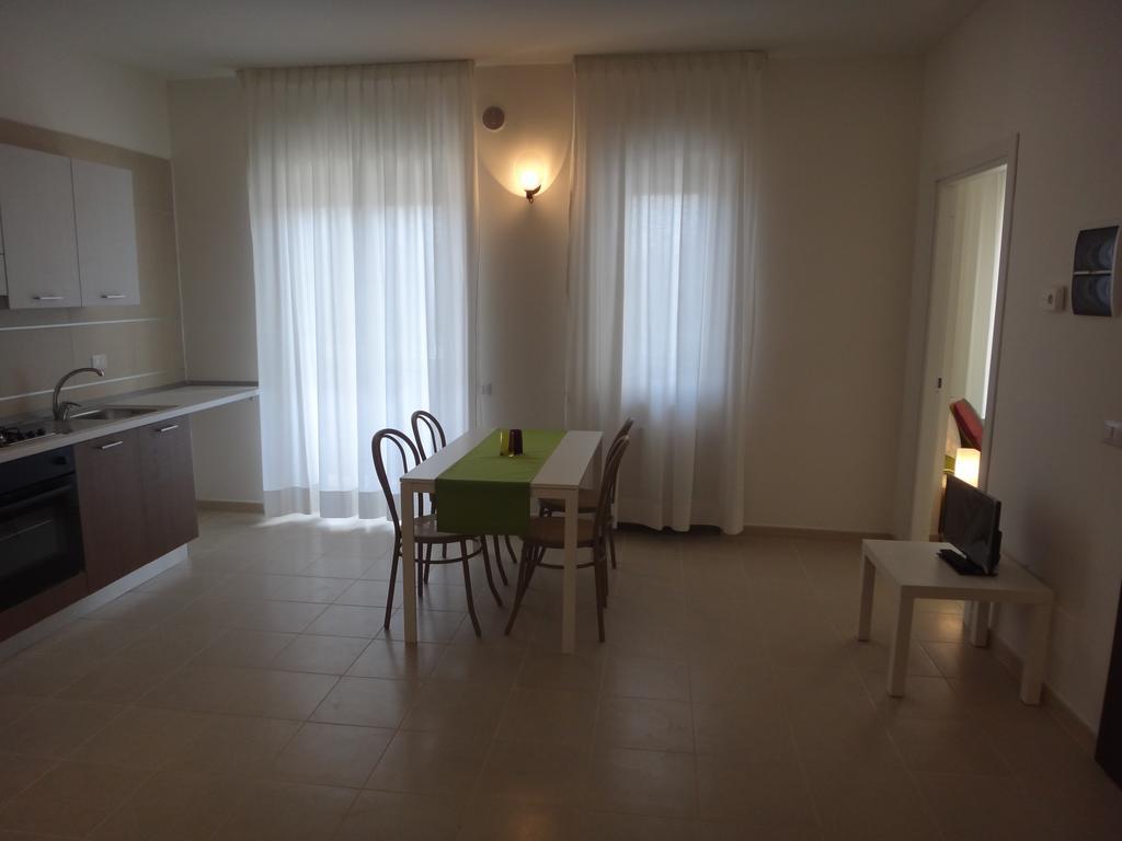 Residenza Ondanomala Apart otel Chieuti Oda fotoğraf